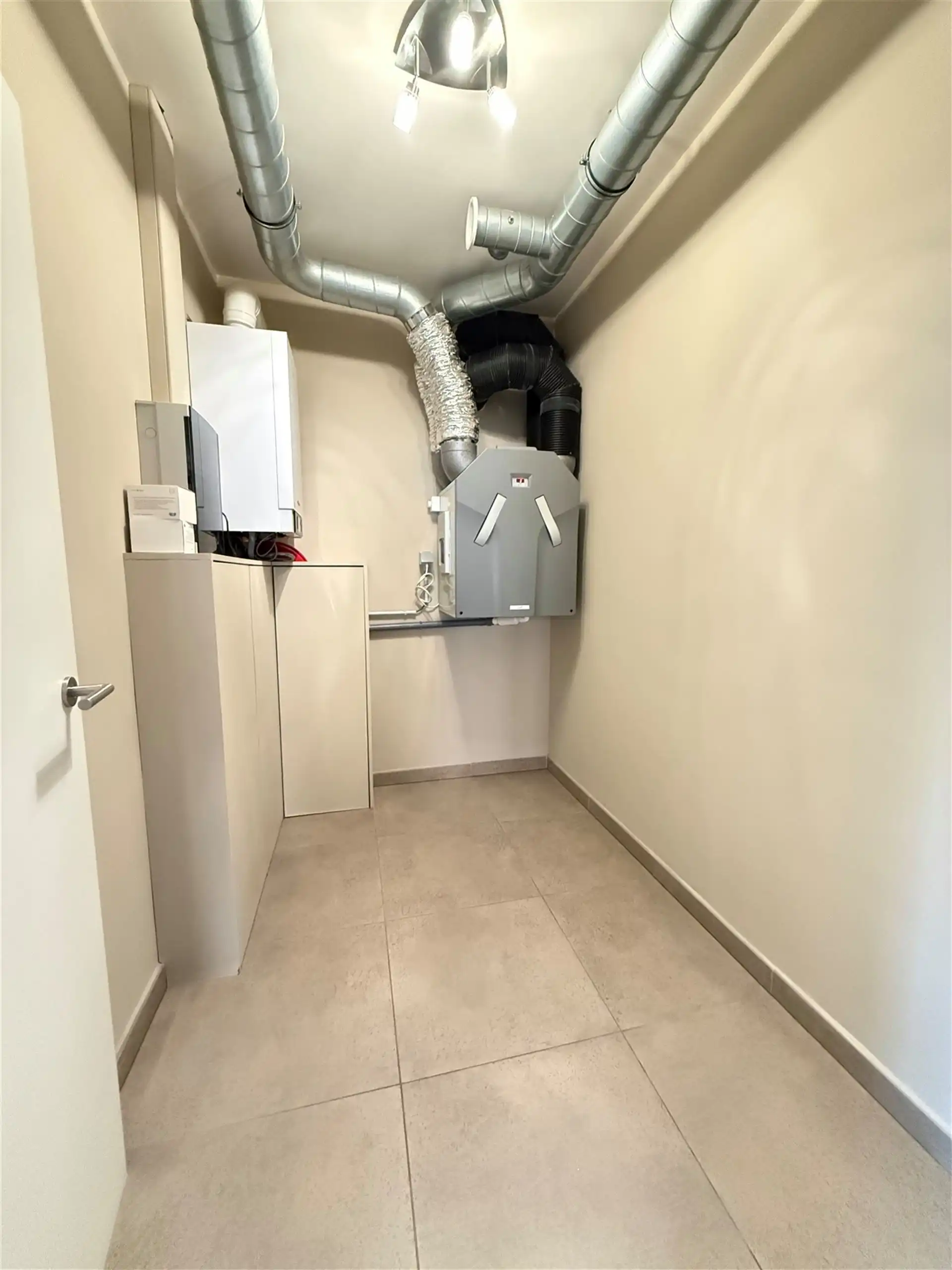 Energiezuinig gelijkvloers appartement met 2 slpk foto 10