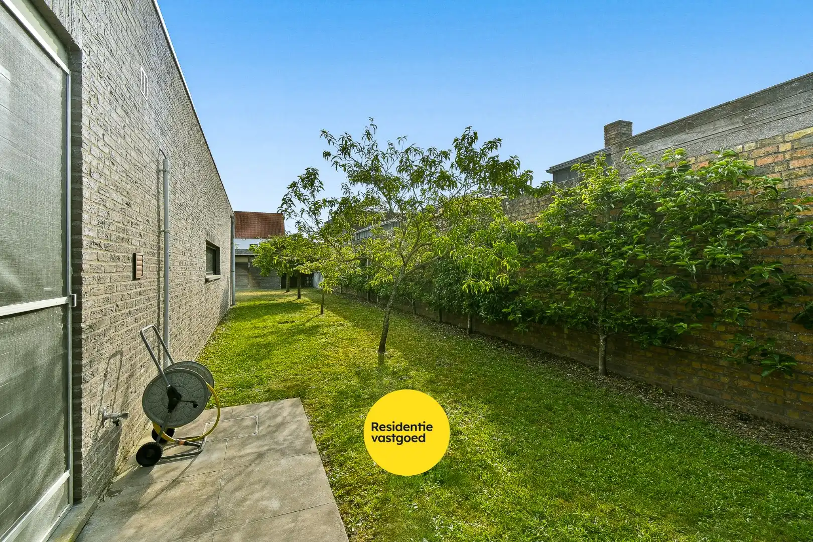 Instapklare en alleenstaande bungalowwoning foto 29