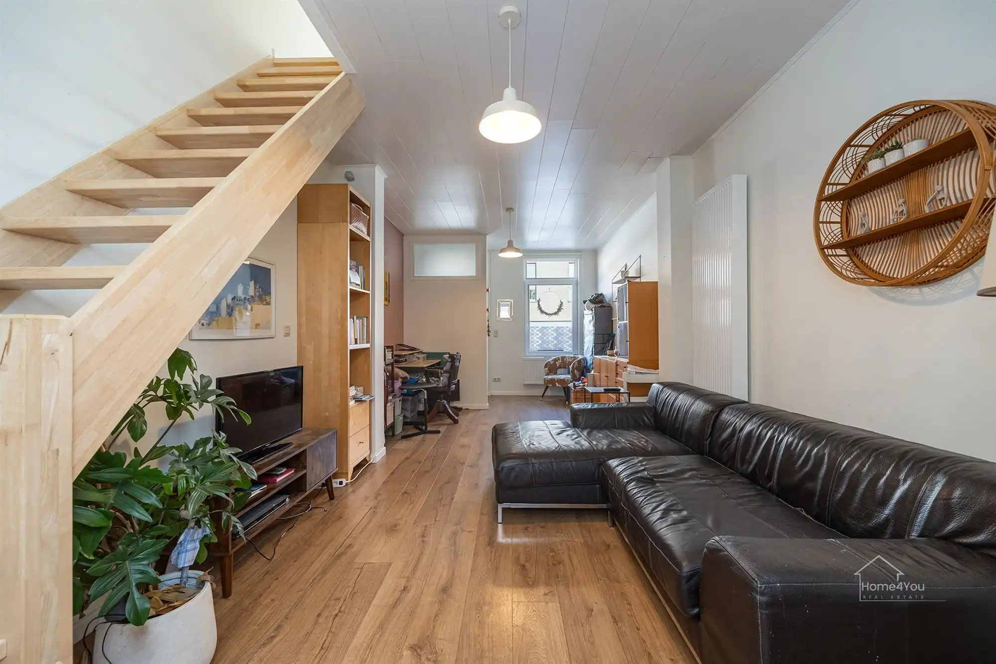 Instapklare Rijwoning, 2 slaapk en tuin foto 4