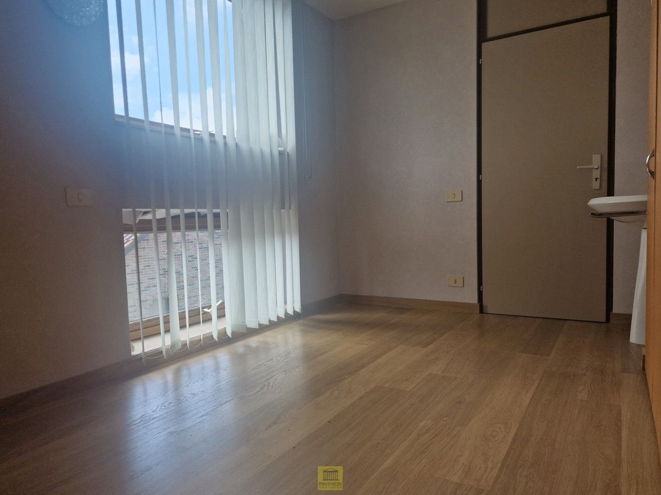 Karaktervolle woning met unieke indeling in Denderhoutem foto 15