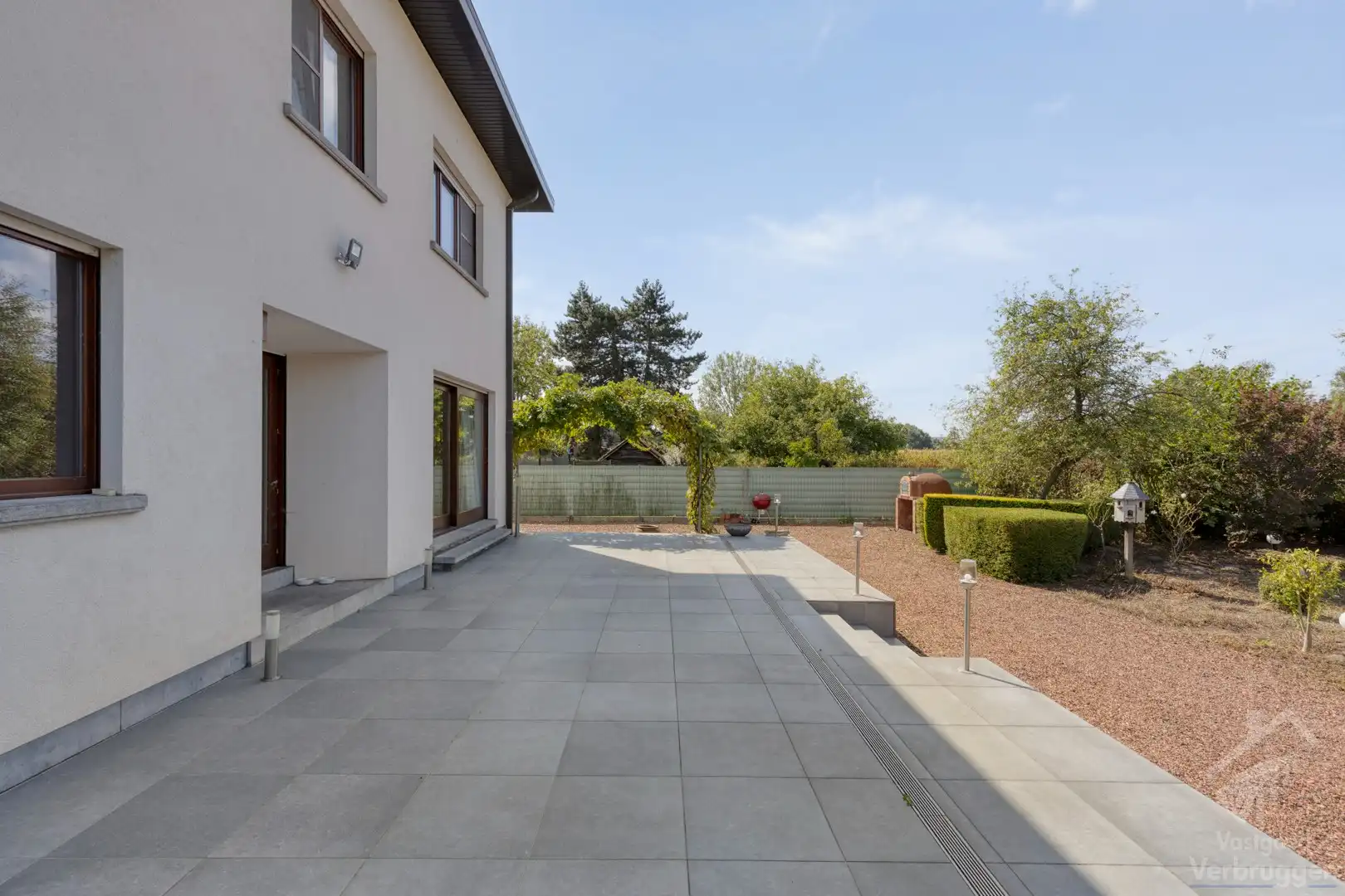 Luxueuze villa met 5 slaapkamers, bureau en ruime tuin op groot perceel in Aalst (Herdersem) foto 24