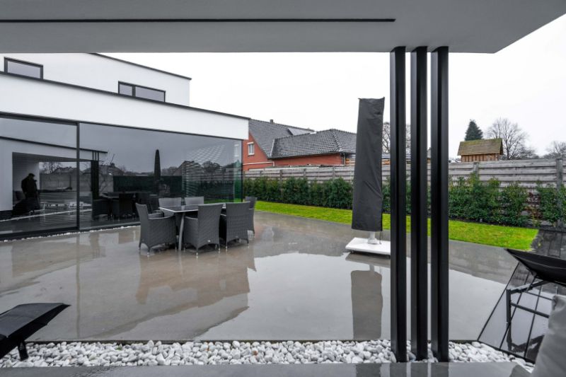 Exclusieve villa met zwembad foto 4