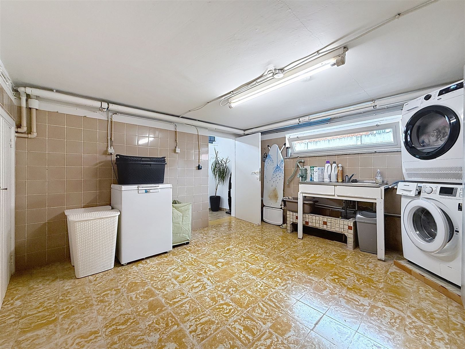 Open bebouwing, 3 slpks, tuin, terras, garage, 8a 67ca foto 28