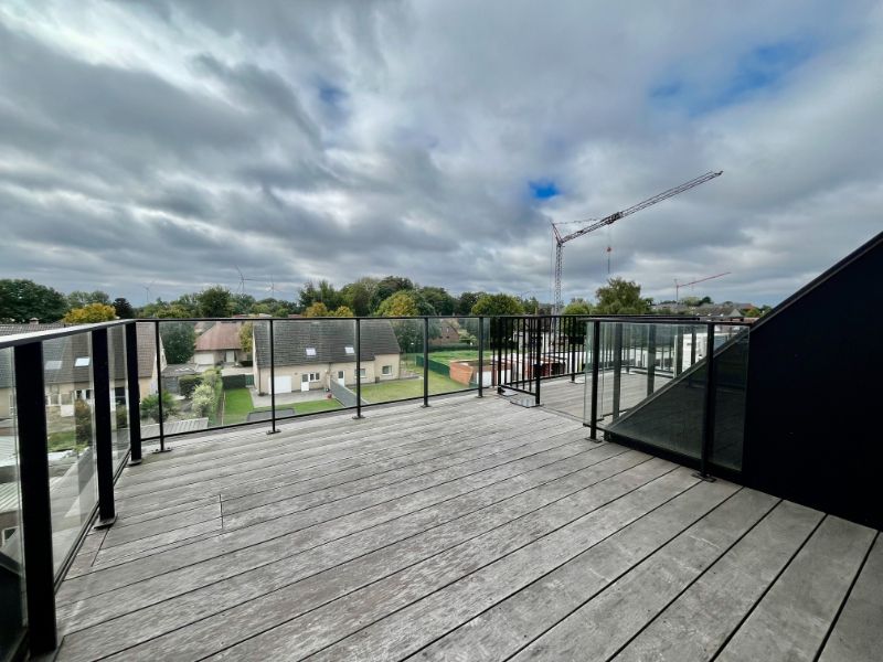 ENERGIEZUINIG DAKAPPARTEMENT MET TWEE SLAAPKAMERS EN GARAGE TE HUUR foto 12