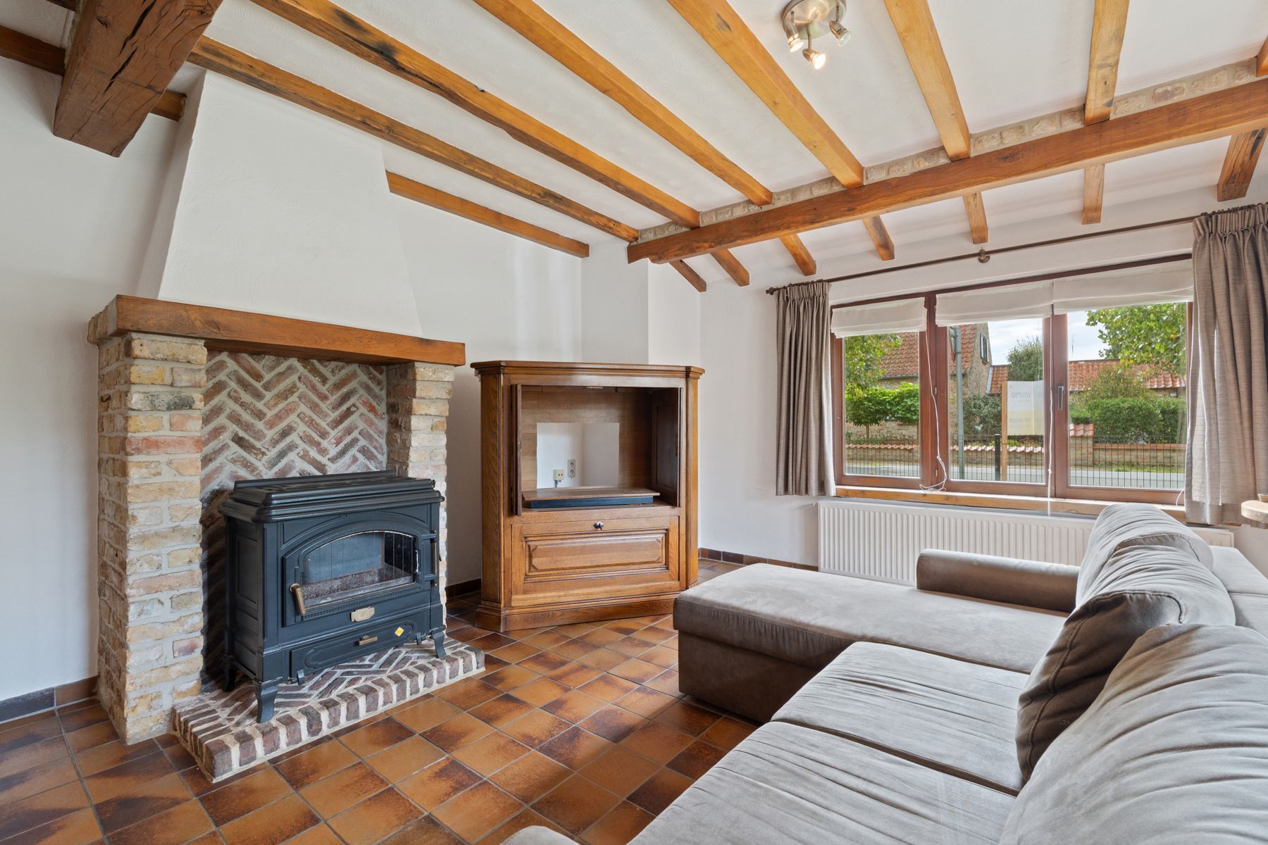Ruime vrijstaande woning foto 7