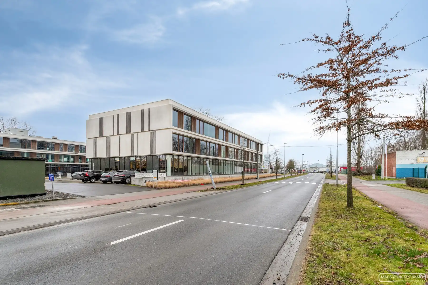 Kantoorruimte 195 m2 te koop vlakbij bij E17 te Zwevegem foto 7