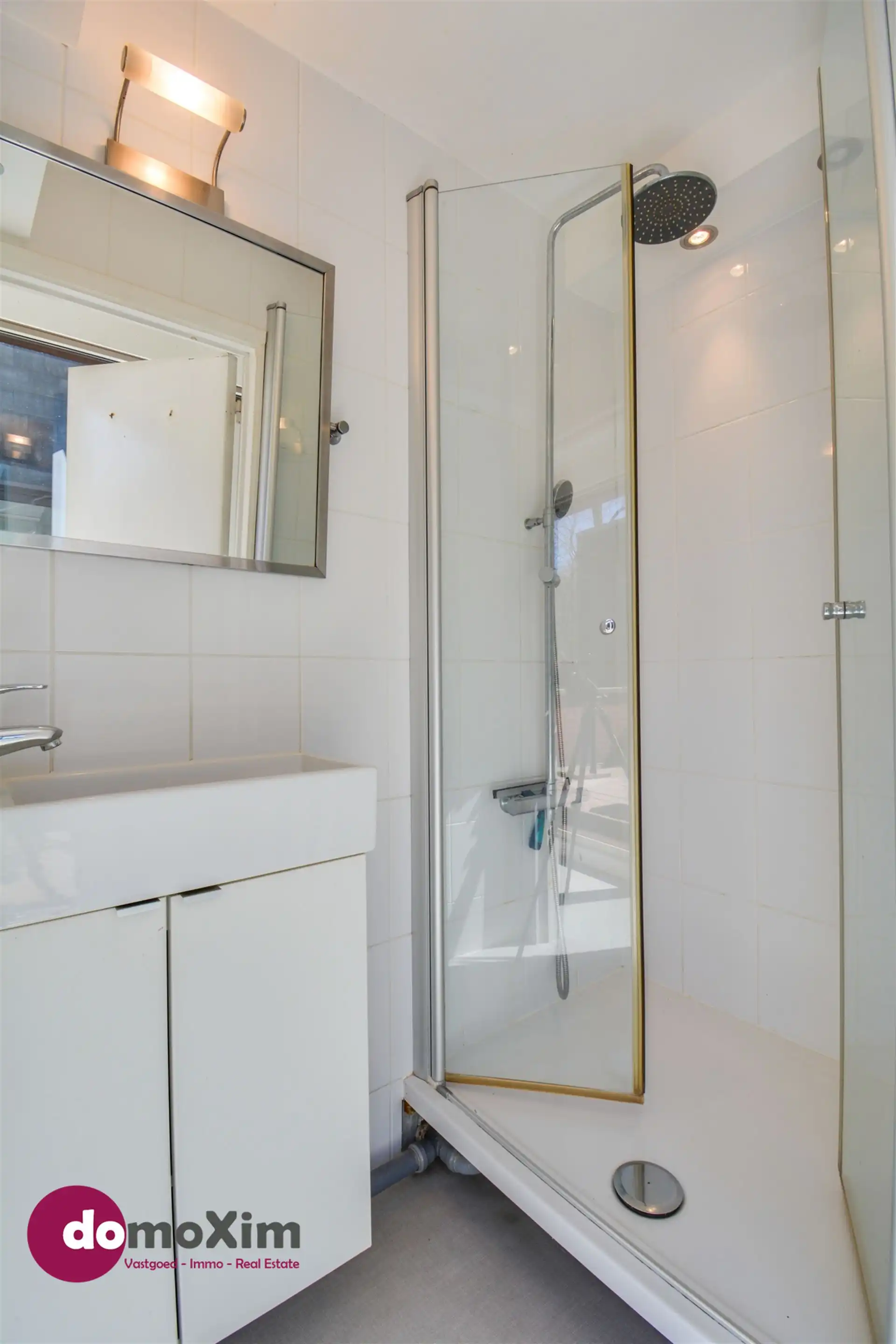 Unieke en ruime woning met veel mogelijkheden in de Zevenbunderwijk in Schiplaken foto 24