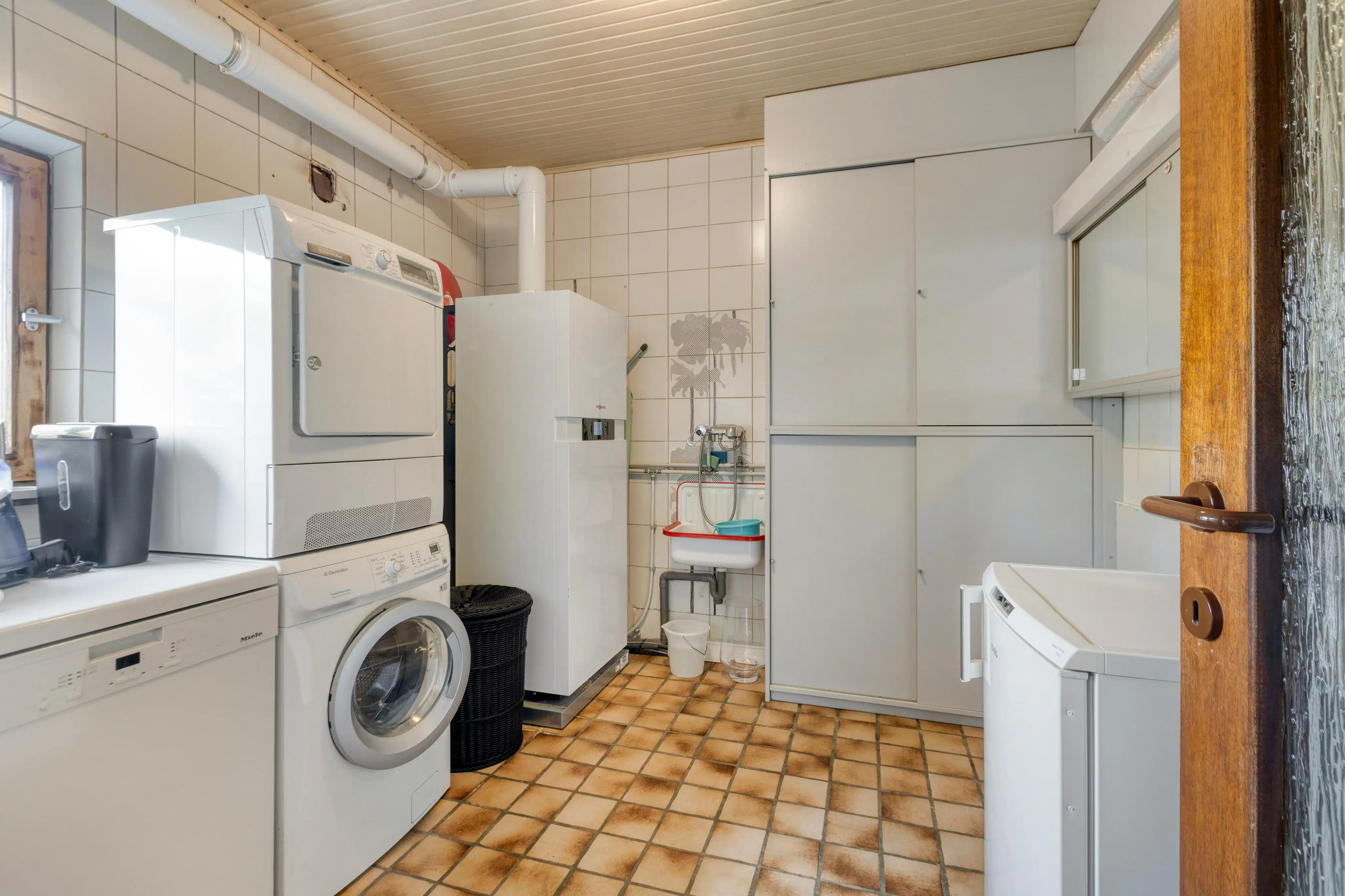 Instapklare stadswoning met 3 slaapkamers in Runkst foto 24