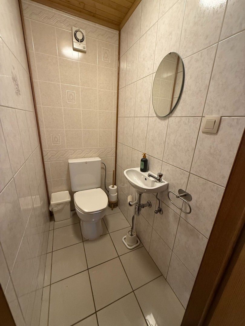 Rustig gelegen instapklaar appartement met 2 slaapkamers te Diepenbeek. foto 8