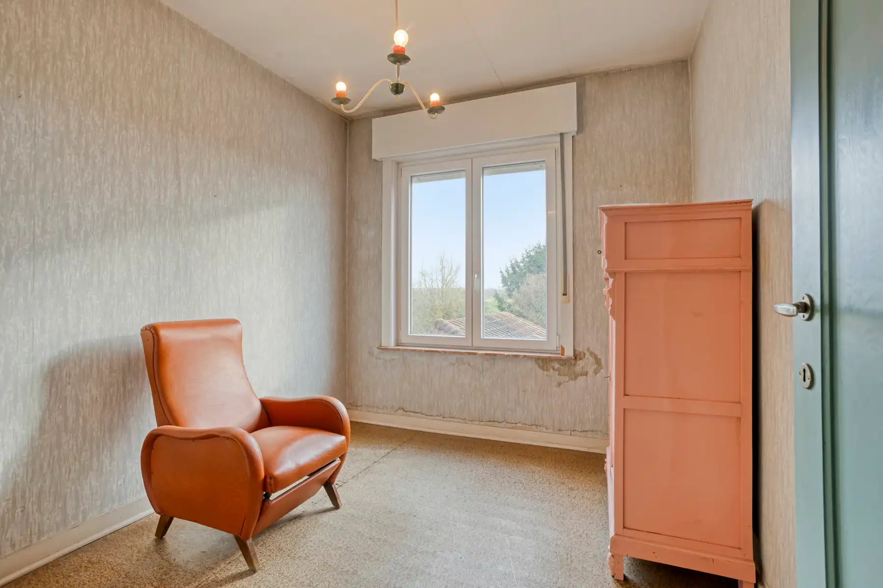 Te renoveren Charmewoning op centrale ligging foto 17