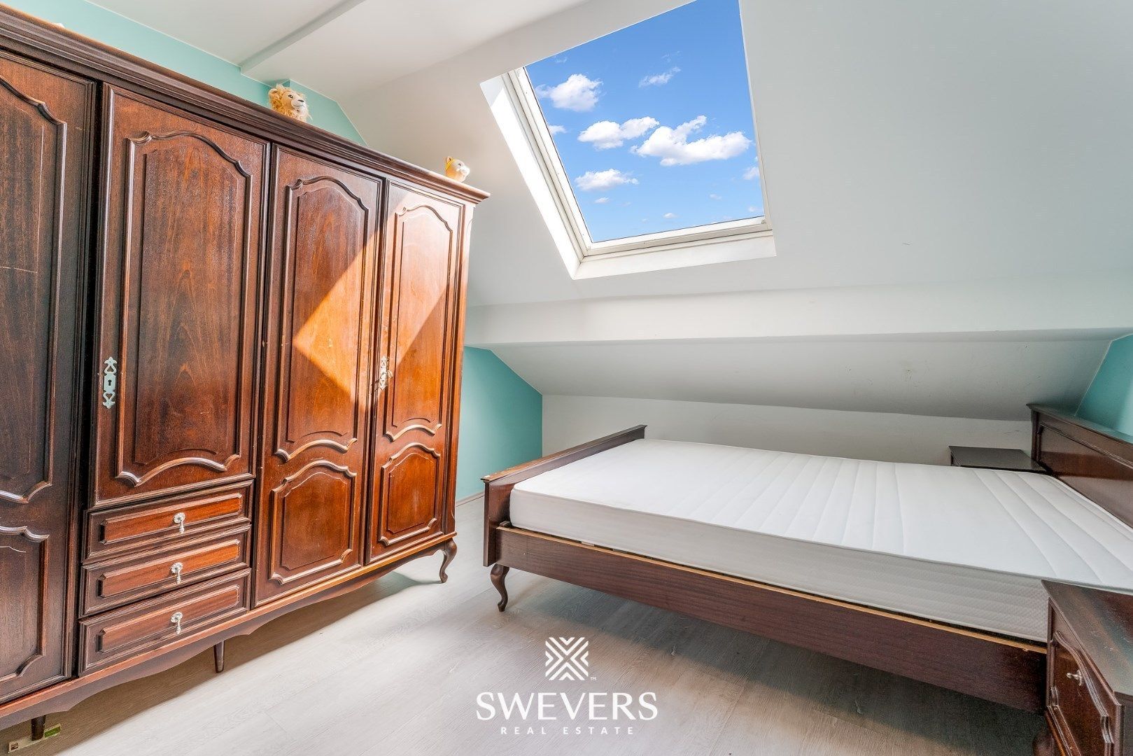 Rijhuis met 3 slpks op toplocatie in Tongeren foto 17