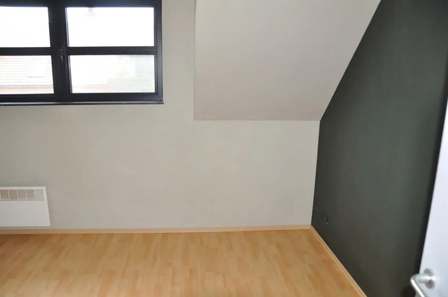 Centrum: instapklaar duplex-appartement met garagebox... foto 13