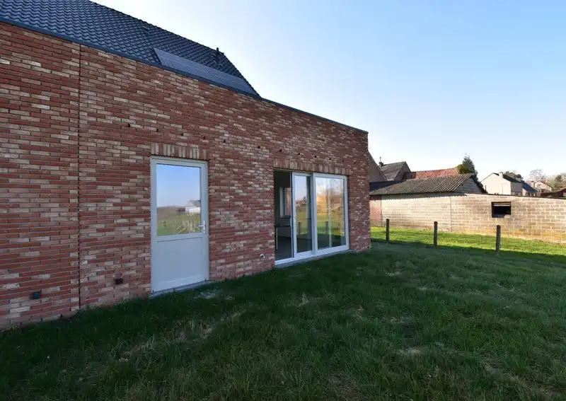 PRACHTIGE AFGEWERKTE BEN-NIEUWBOUWWONING MET ZICHT OP DE VELDEN. foto 51