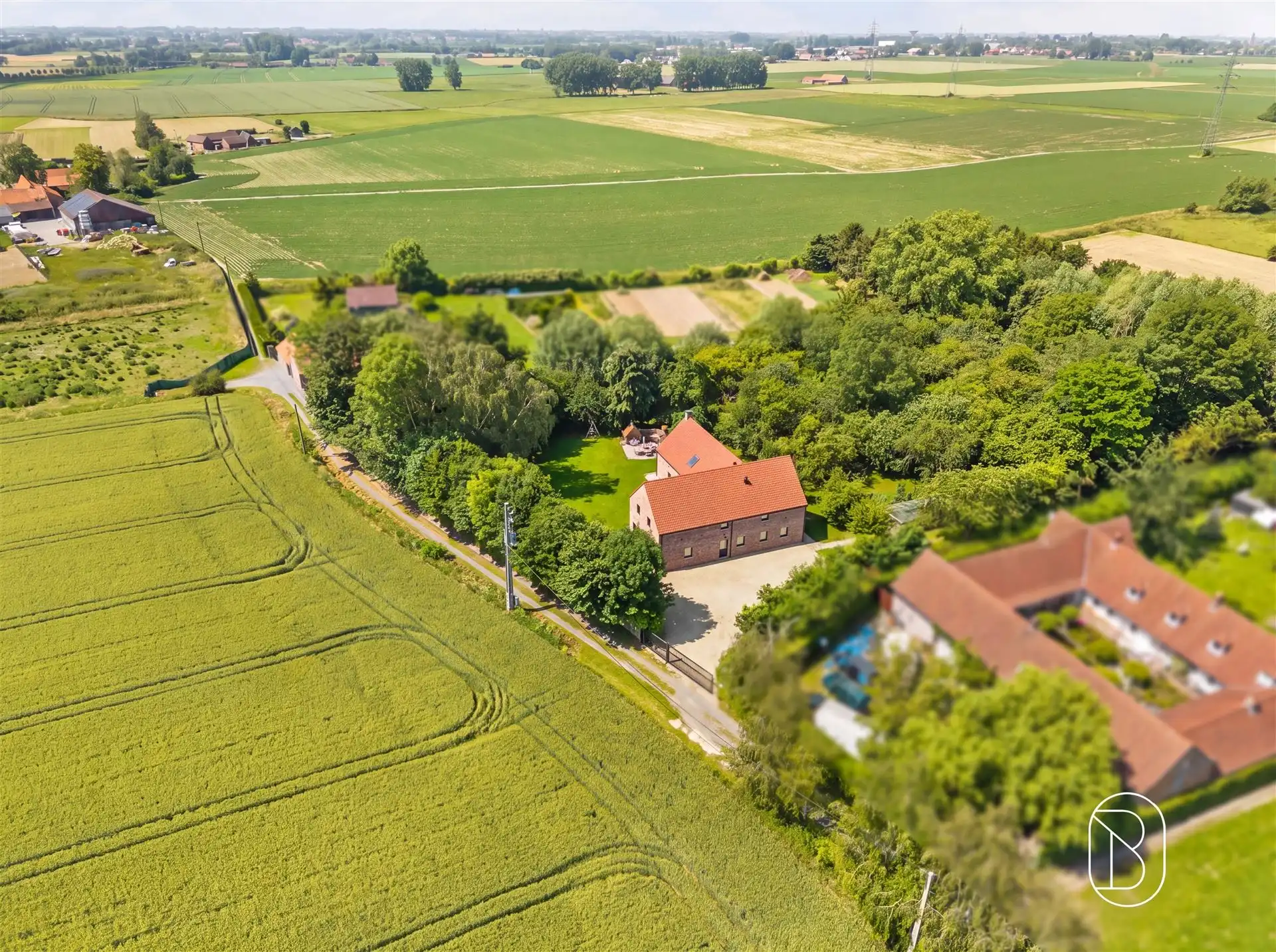 Uitzonderlijke af te werken villa woning op 5.600 m² foto 23