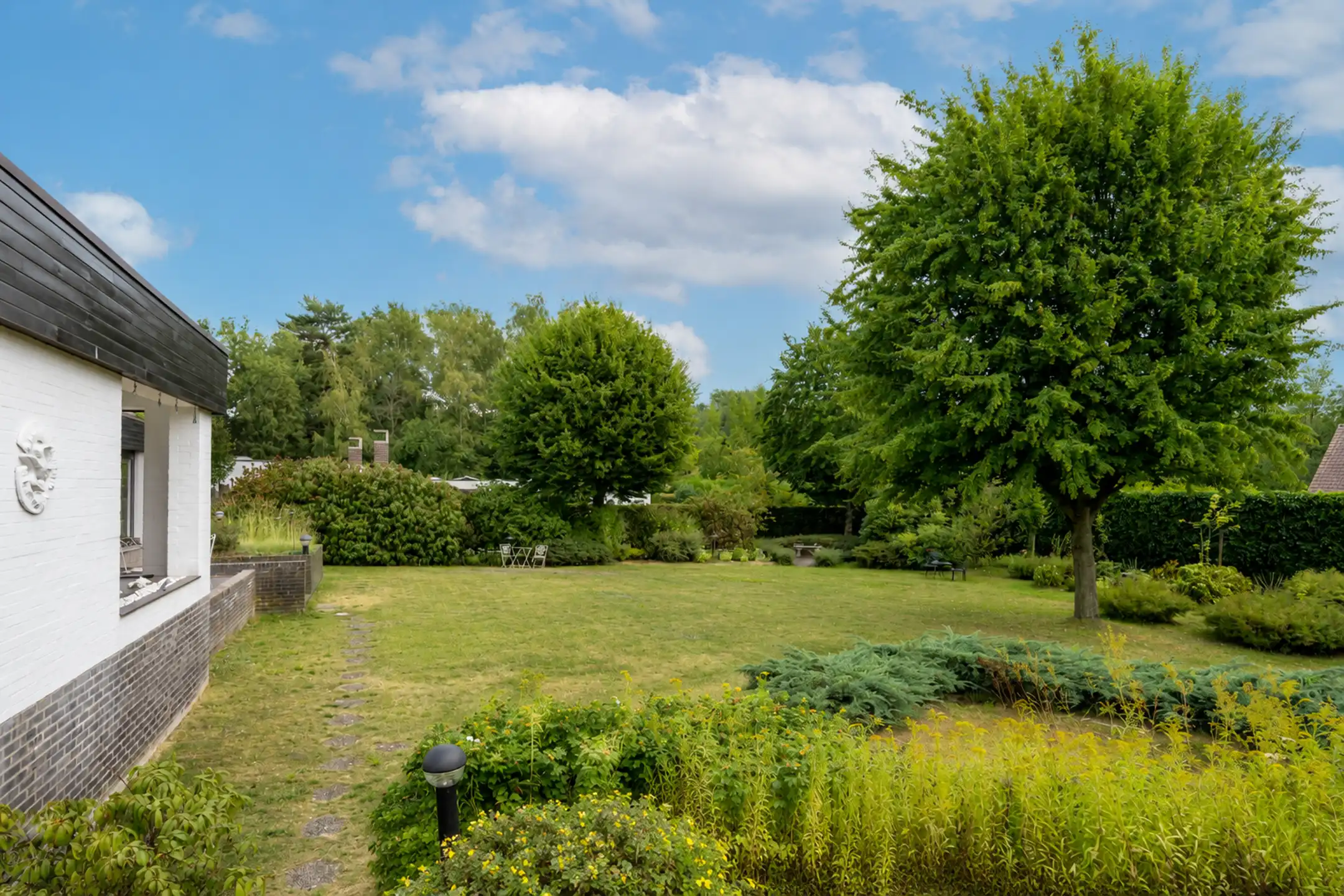 Rustig gelegen villa | 6 slks | 1.705 m² | zuidgericht foto 23
