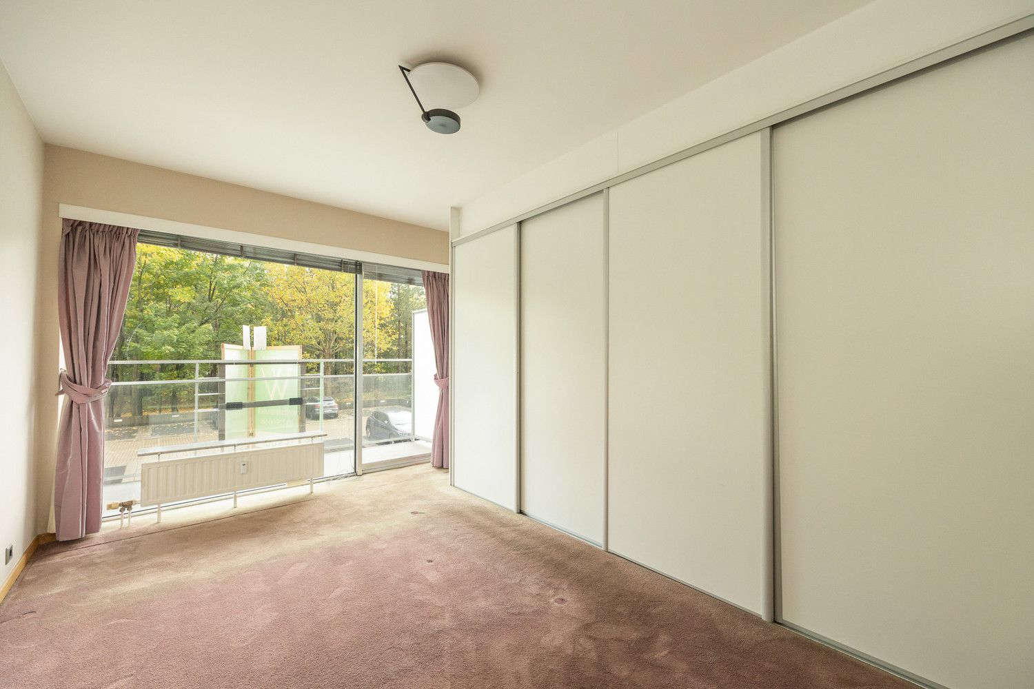 Energiezuinig (EPC B) hoekappartement met uitzonderlijke lichtinval en riant terras te Berchem foto 12