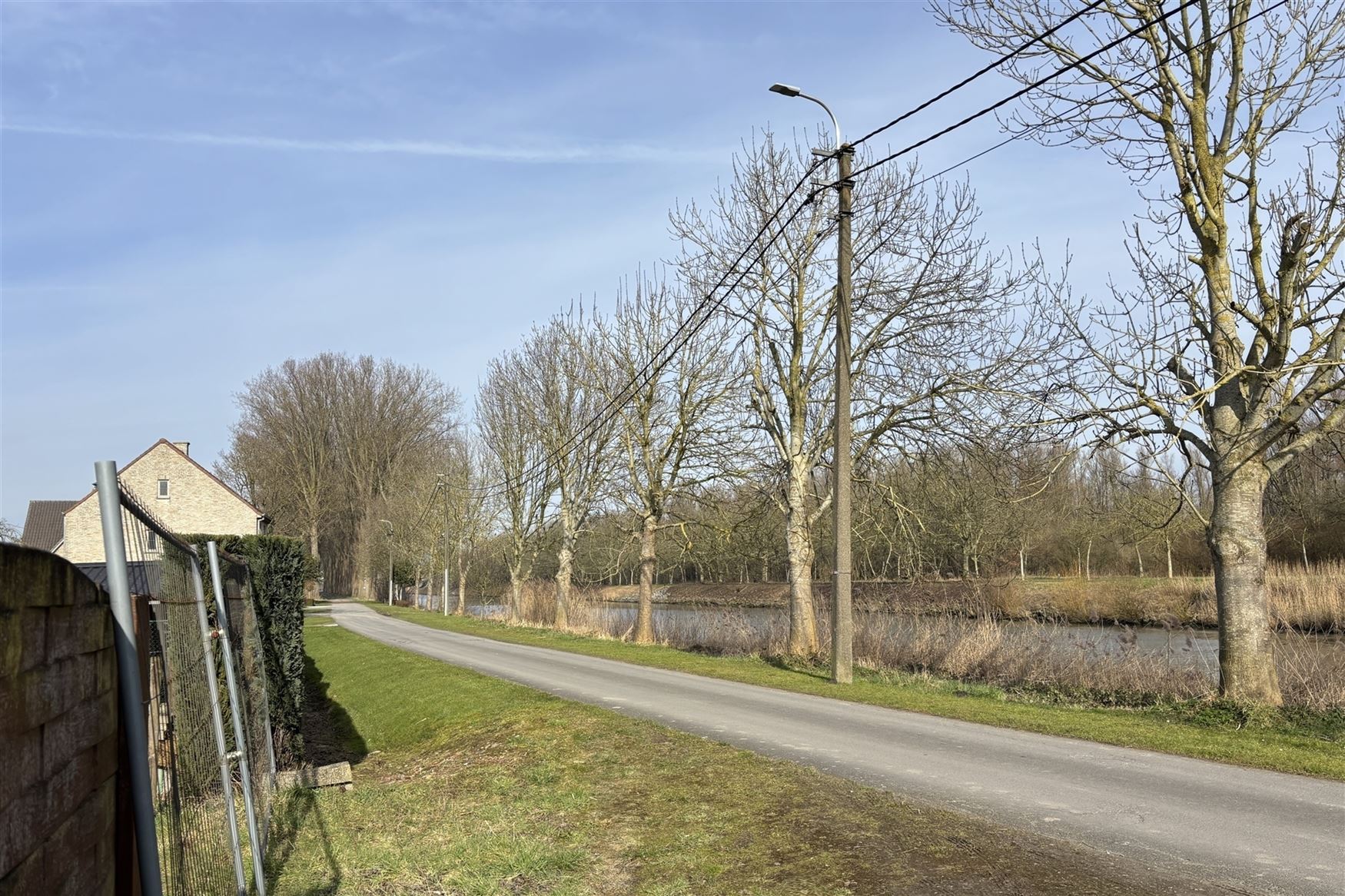 Rustig gelegen perceel bouwgrond foto 5