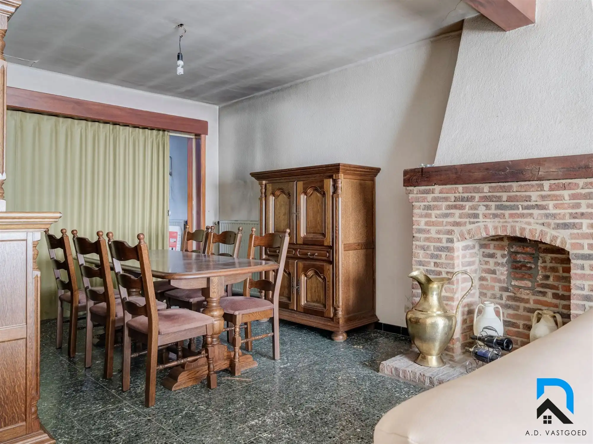 Te renoveren woning met 5 slaapkamers in Vlakveld foto 9