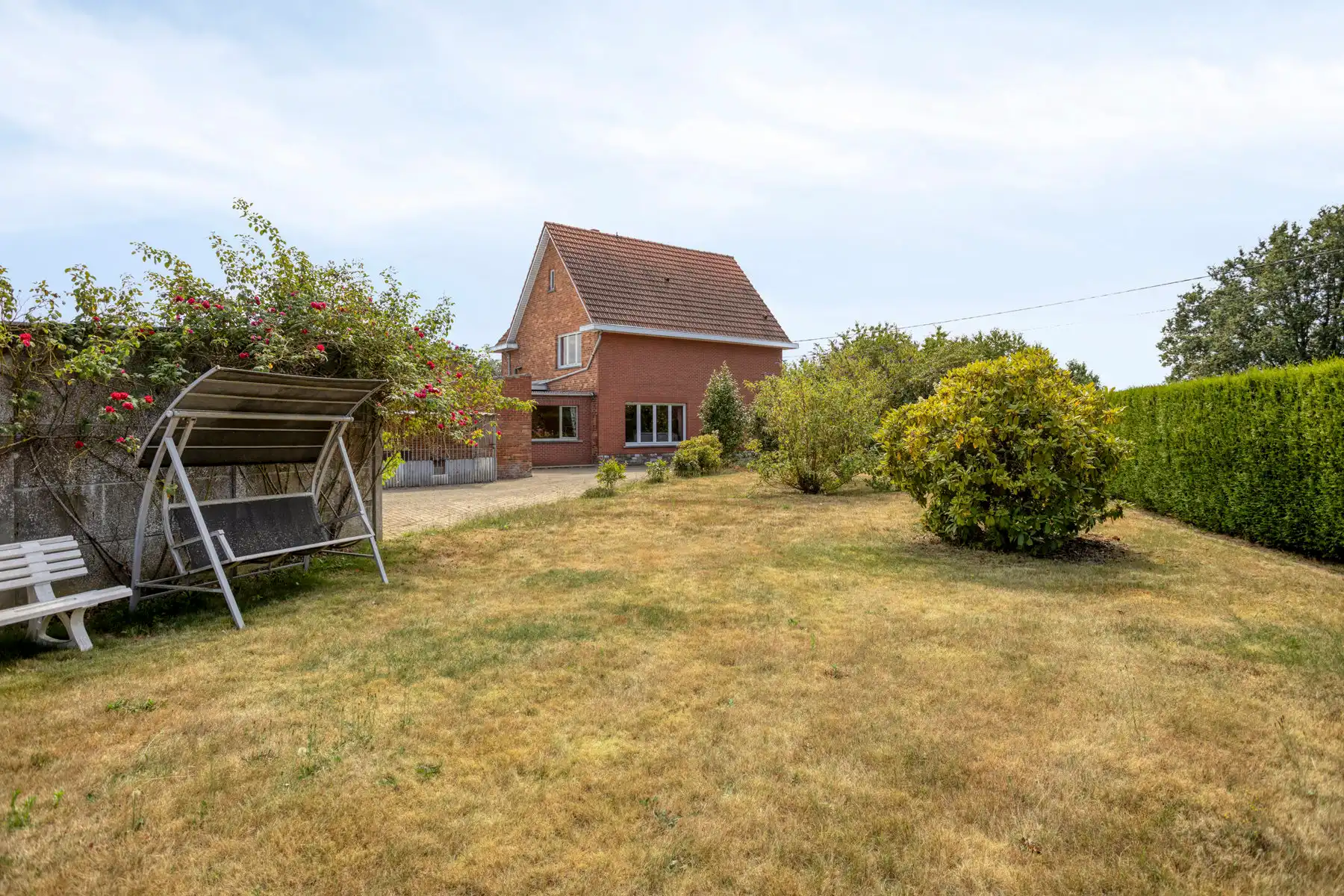 Renovatiewoning in oase van rust op perceel van 4495 m² foto 26