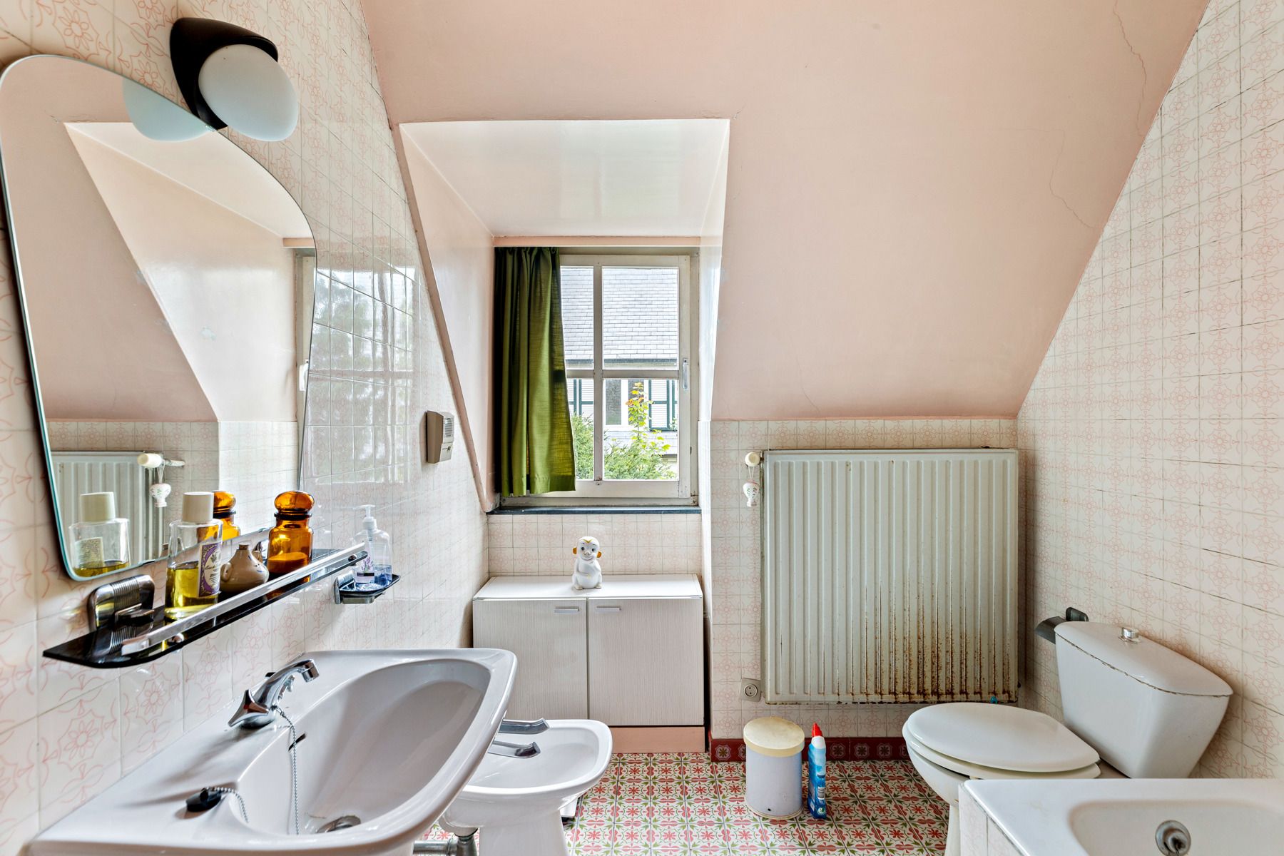 Ruime villa in een rustige buitenwijk van Wetteren  foto 9