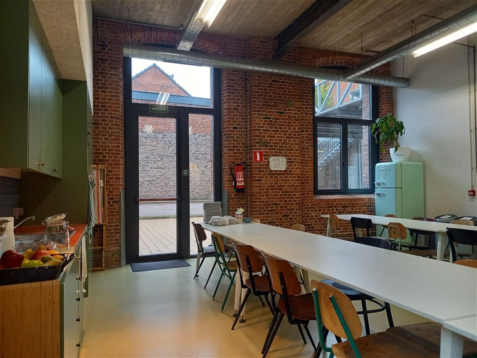 Kantoor te huur in voormalig pakhuis foto 8
