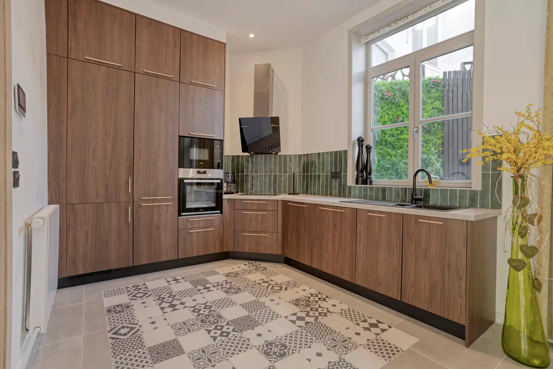 Prachtige burgerwoning naast de Sint-Annakerk foto 9