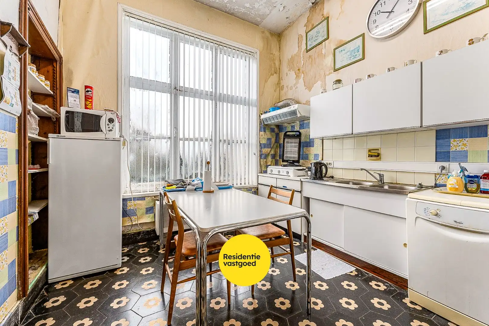 Karaktervol eigendom op ruim perceel te Alveringem. foto 8