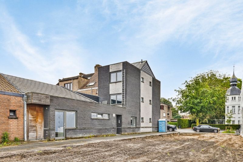 7 studentenkamers in 1 gebouw. foto 2