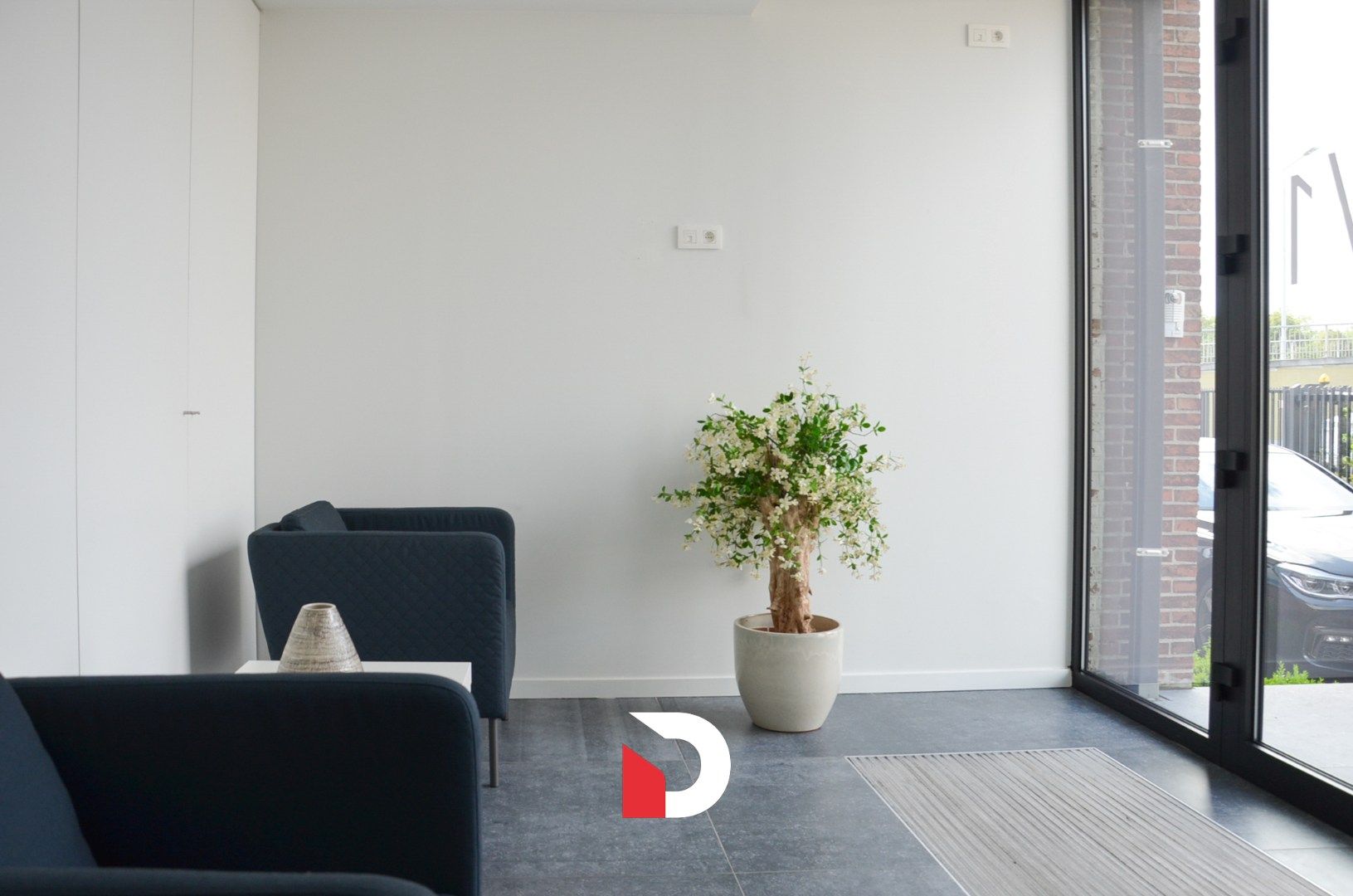 Instapklare (nieuwbouw)kantoorruimte (326m²) op zichtlocatie te Brugge foto 17