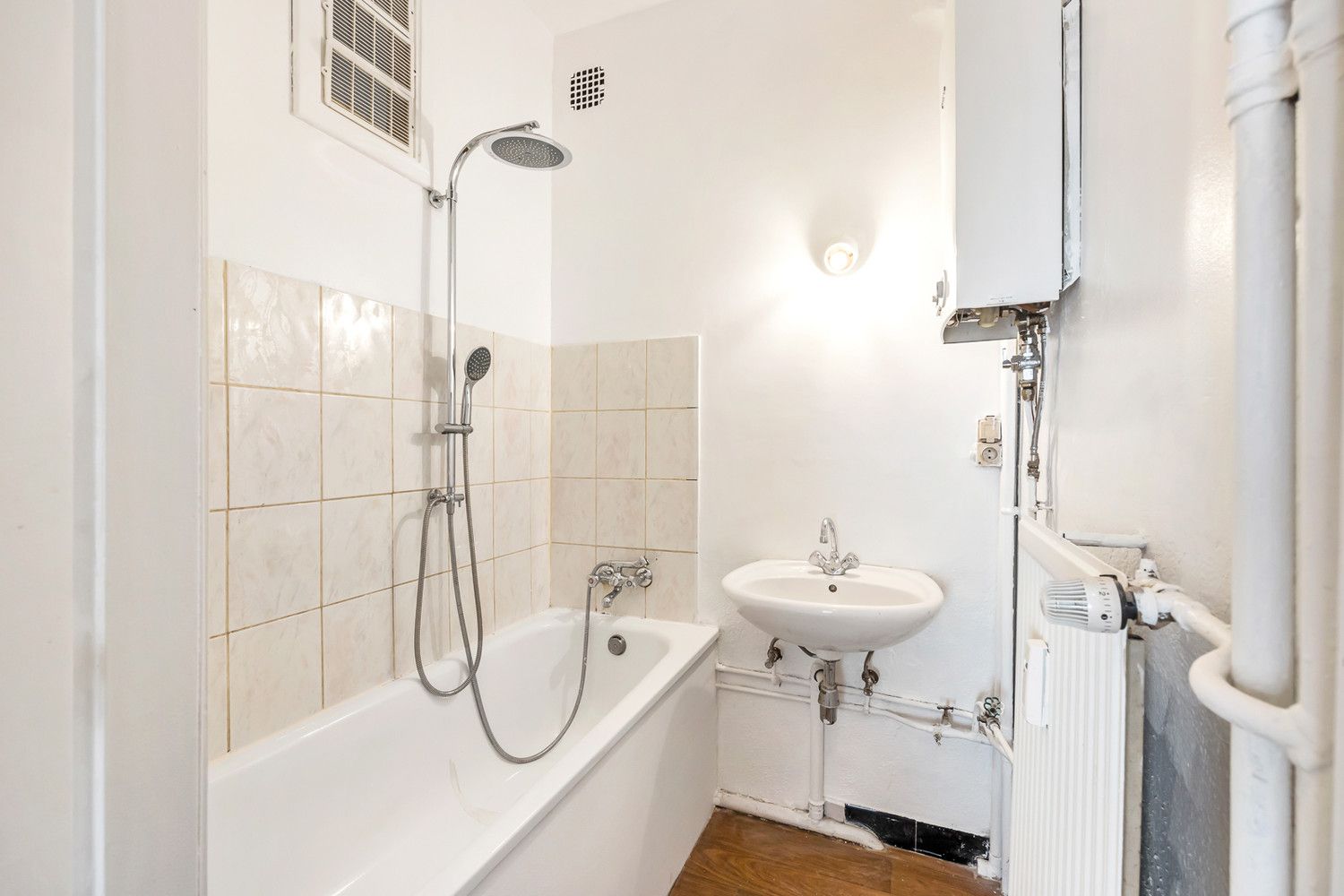 2-slk gelijkvloers appartement met aanzienlijke Z-tuin vlakbij het Te Boelaerpark foto 6