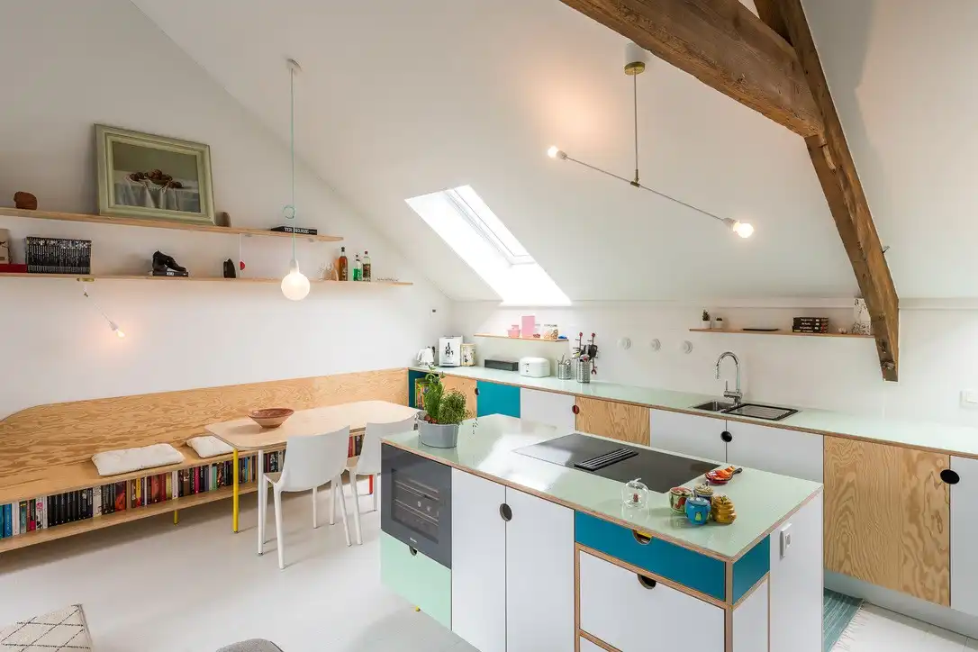 PENTHOUSE in historisch pand "de Blauwen OIJVAERT" (Hertogensite) foto 9