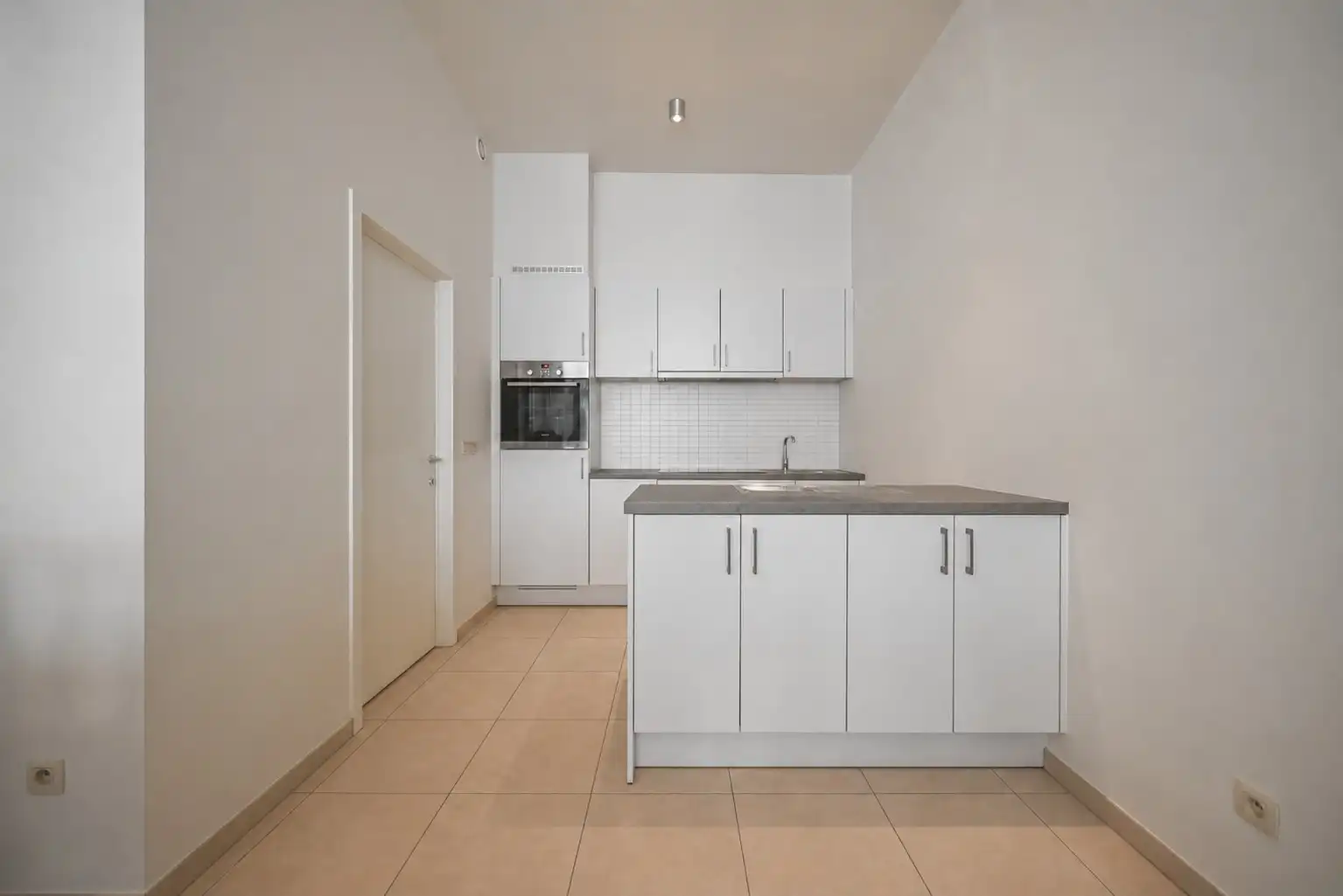 Instapklaar appartement te Harelbeke foto 4
