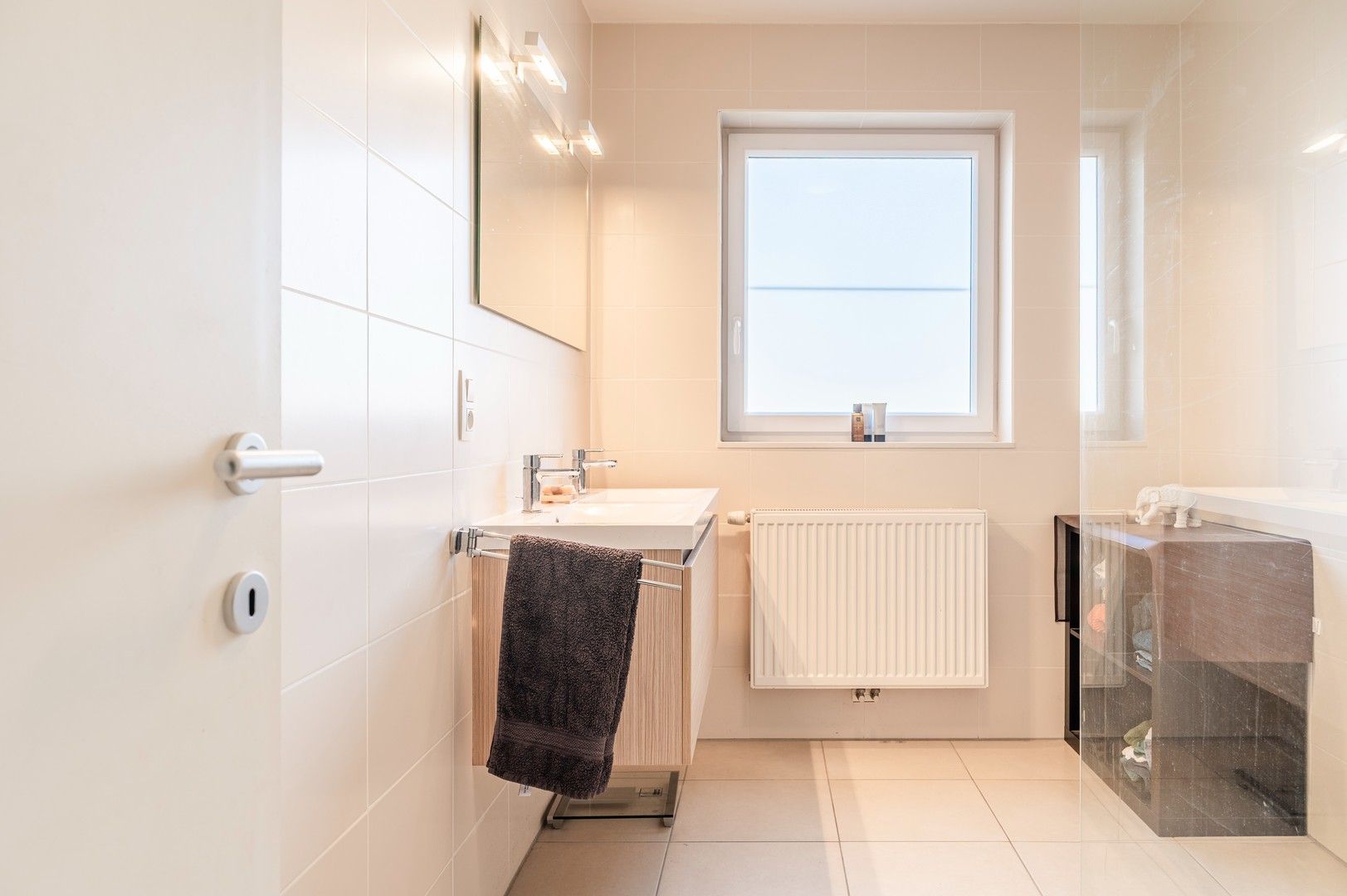 Prachtig appartement te koop met carport foto 12