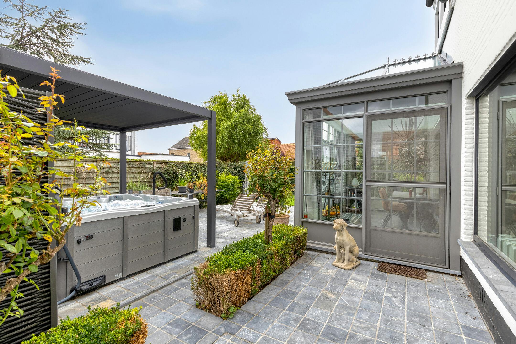 Perfect onderhouden villa te koop in het mooie Zuienkerke foto 21
