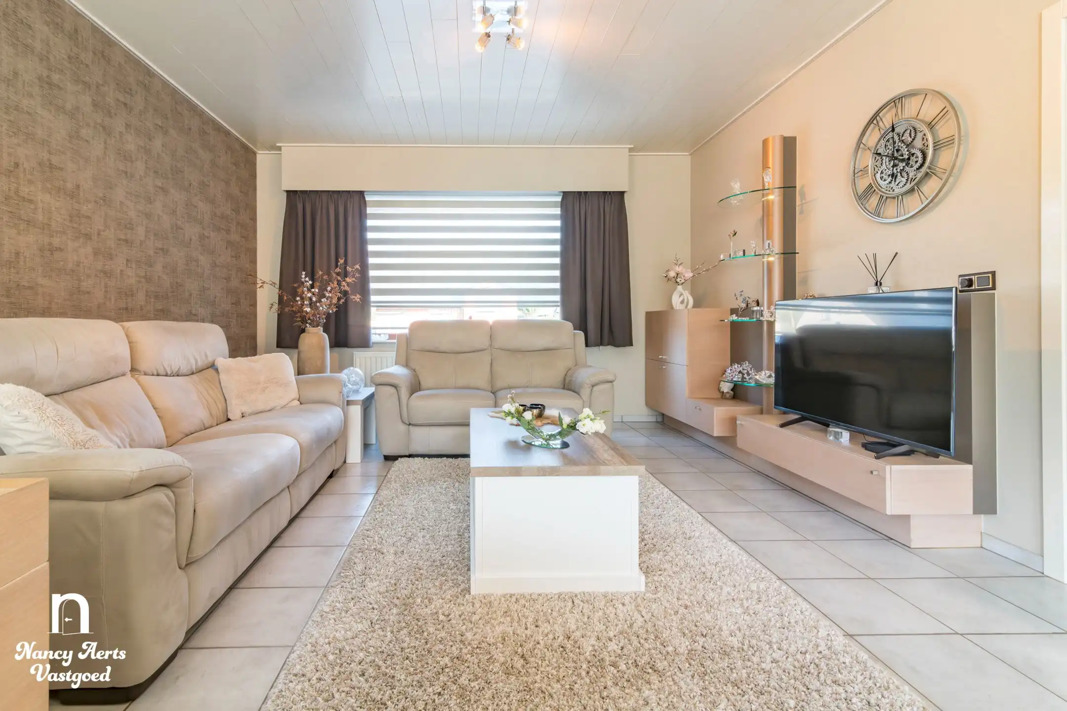 Ruime woning met multifunctionele kelder en prachtige tuin foto 4