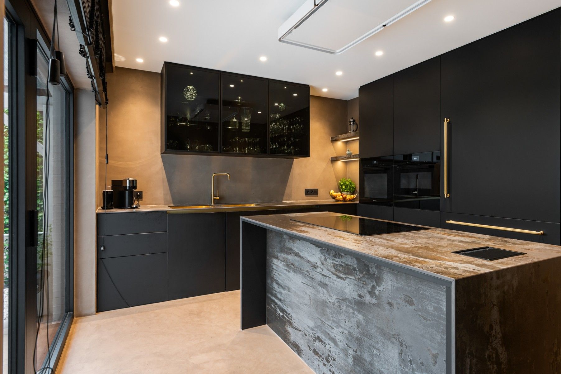 Ruime woning in een oase van groen en rust foto 8