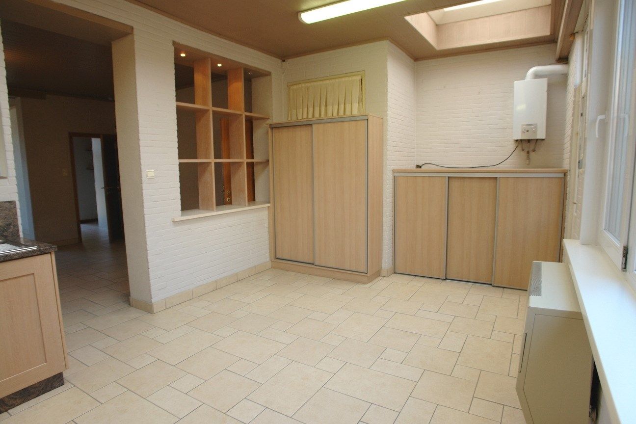 COMFORTABELE RIJWONING NABIJ CENTRUM ROESELARE foto 5