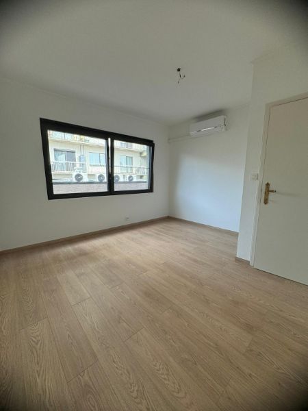 Appartement met 3 slaapkamers en garage in hartje Genk foto 9
