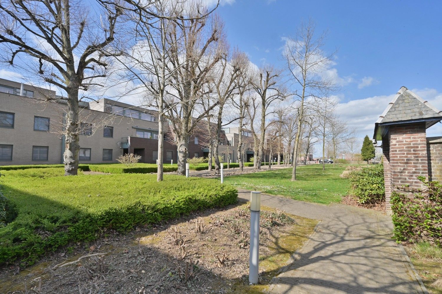 Schitterend penthouse van 185 m² gelegen op de 2de verdieping van een exclusieve residentie "Park Oud Rekem" in hartje Oud-Rekem te Lanaken. foto 28