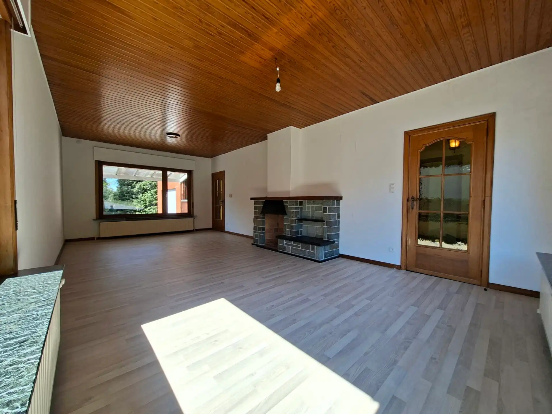 Gelijkvloerse woning met 2 slaapkamers en tuin te Rotselaar foto 4