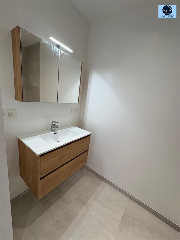 GERENOVEERD APPARTEMENT MET 2 SLAAPKAMERS foto 9