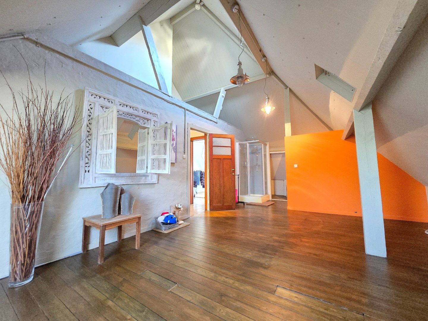 Woning 5 slpk's in de Dumontwijk foto 17