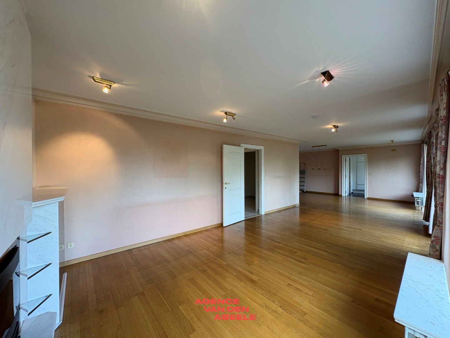 Luxueus appartement op prachtige ligging foto 2