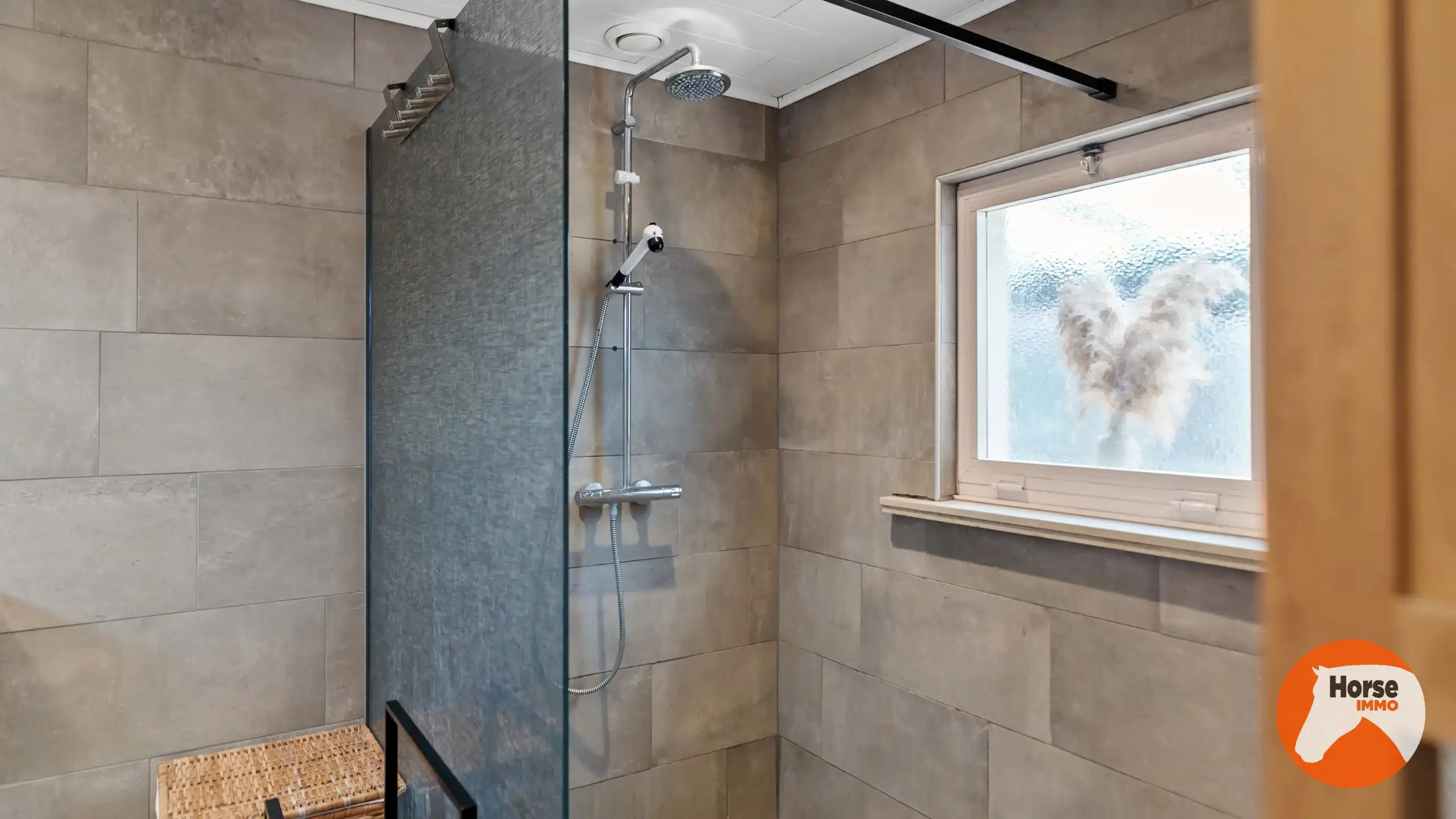 LEDE - Instapklare woning met stallen op 41are foto 13
