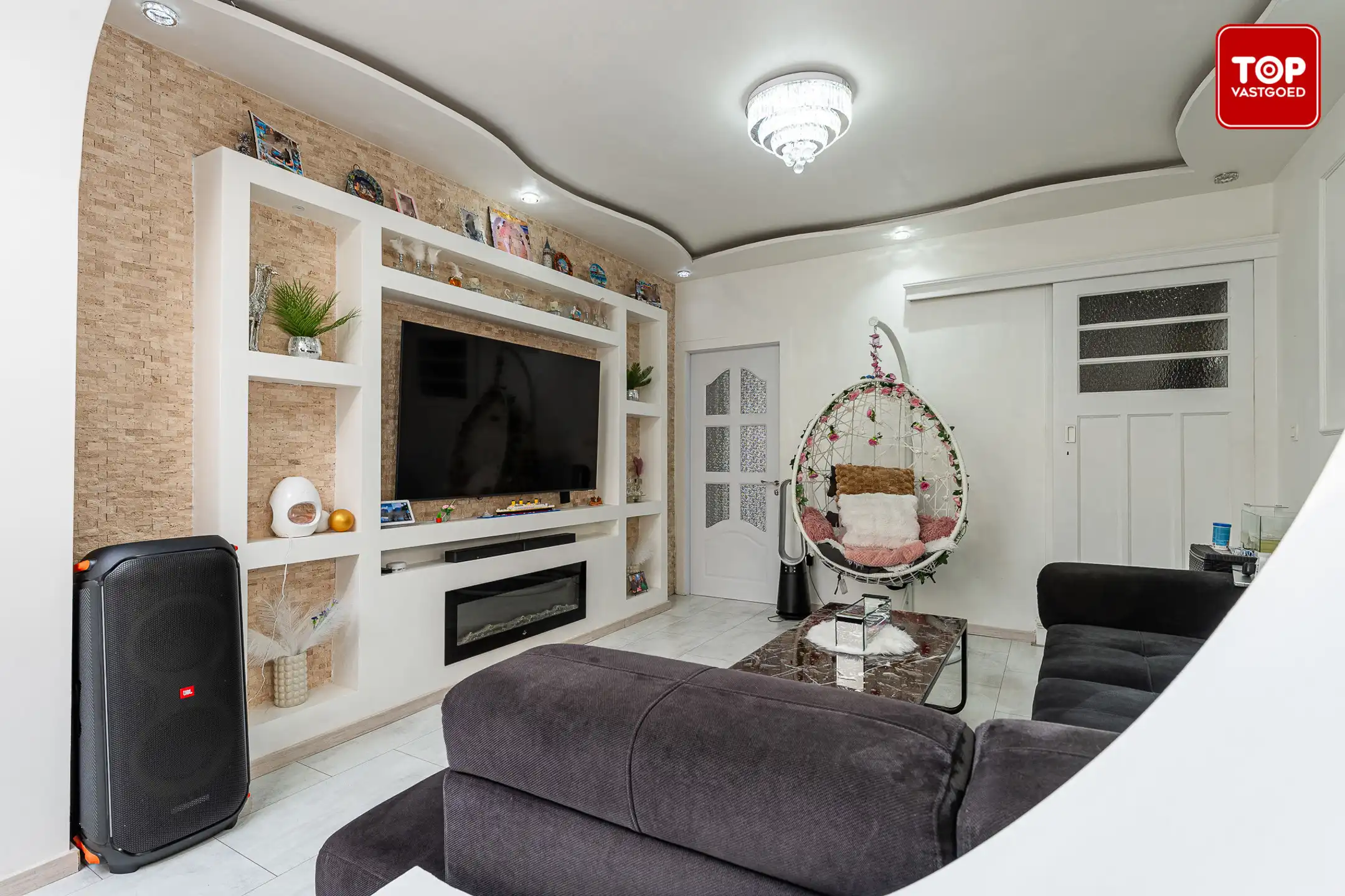 Instapklare woning met 2 ruime slaapkamers nabij Bourgoyen foto 4