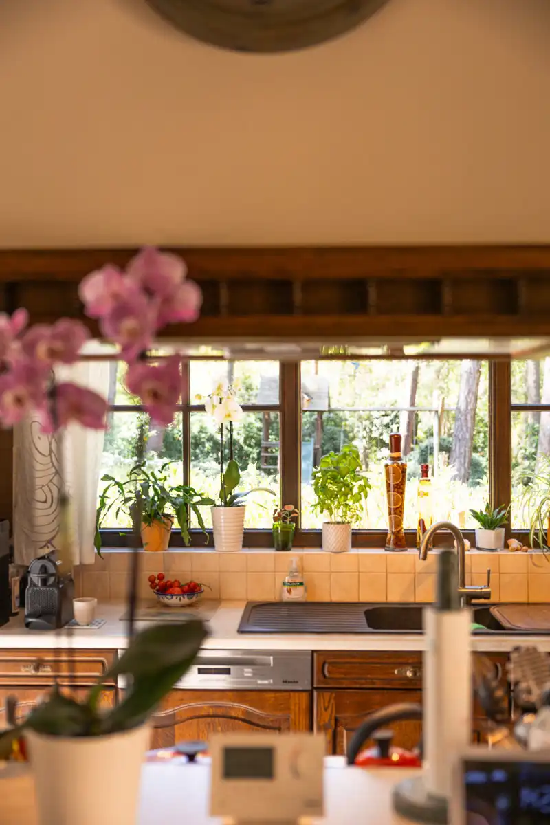Prachtige open bebouwing met riante tuin op toplocatie foto 12
