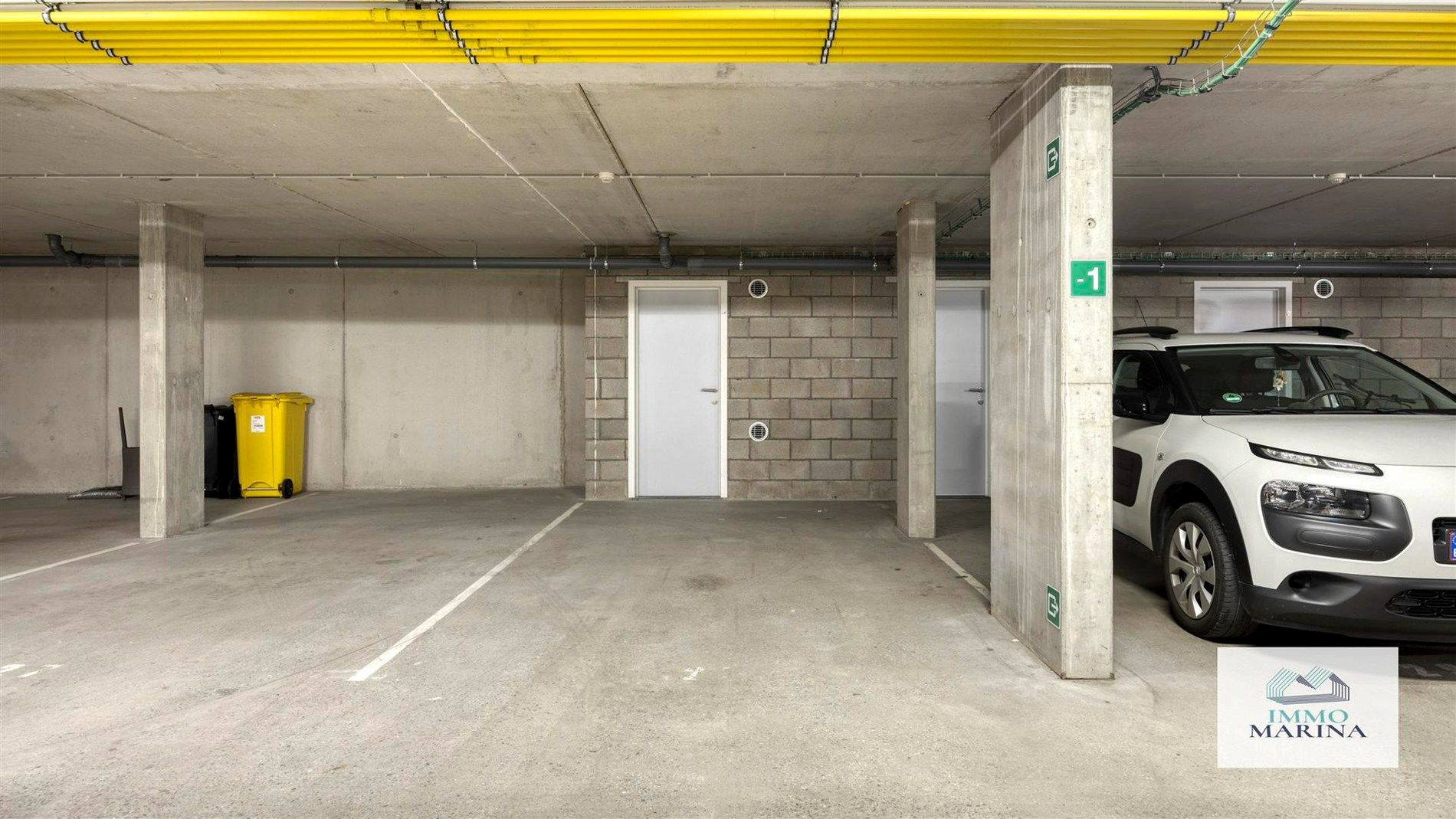 Instapklaar ruim 2 slpk app met terras in centrum Begijnendijk foto 24