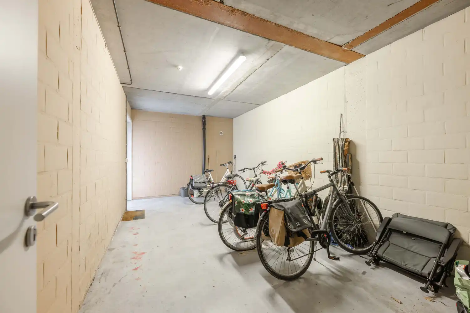 Appartement te Ingelmunster. foto 13