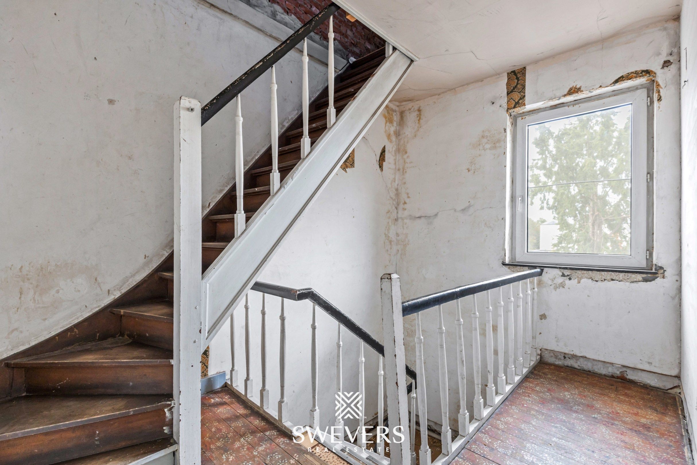 Unieke renovatiekans: karaktervol herenhuis te Zonhoven foto 17