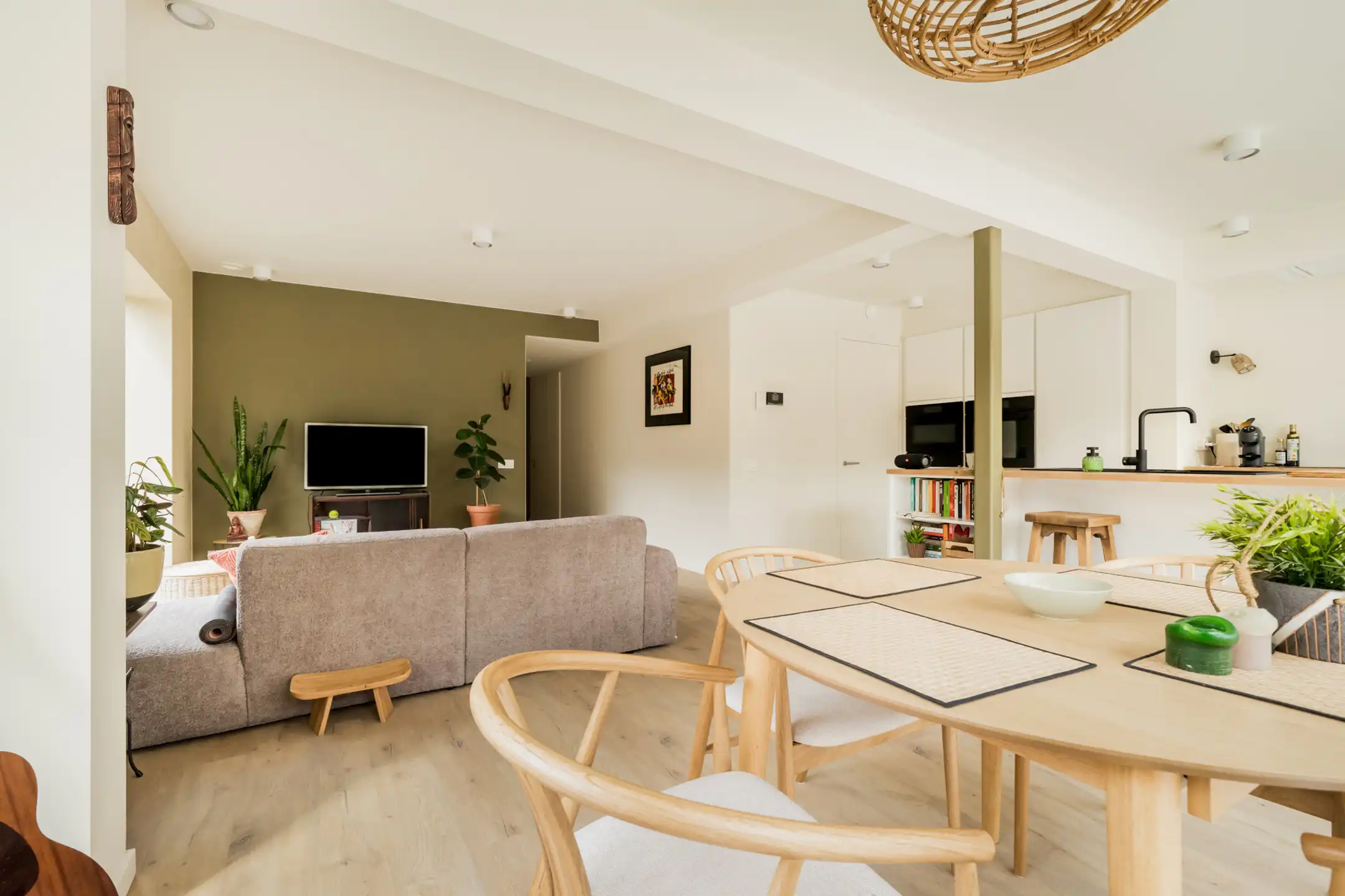Uniek nieuwbouw 2 slkr appartement met zonterras op toplocatie foto 2